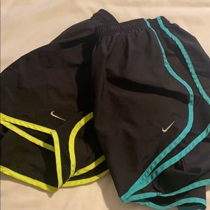 Nike shorts size M ((2 for 15))
